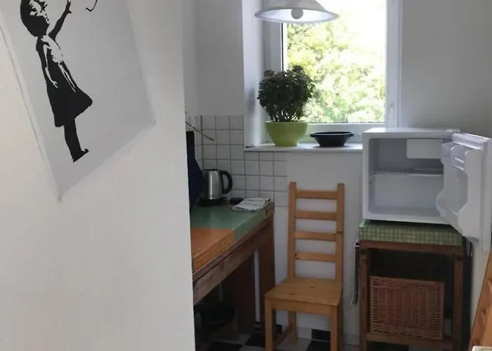 Appartement Annastrasse - Gemuetlich Mit Schaukeln Auf Dem Balkon Maagdenburg